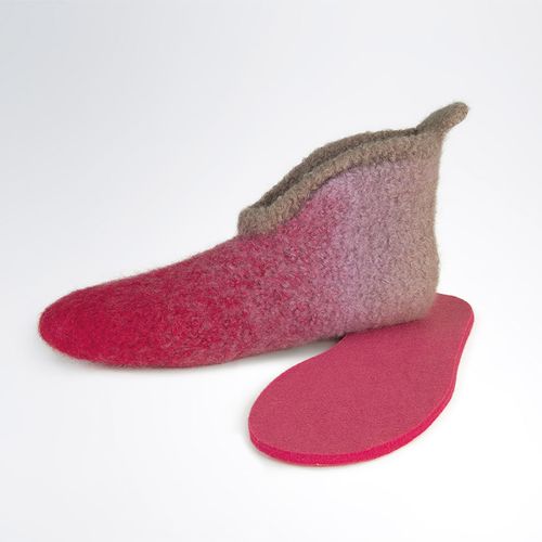 Slippers (04)