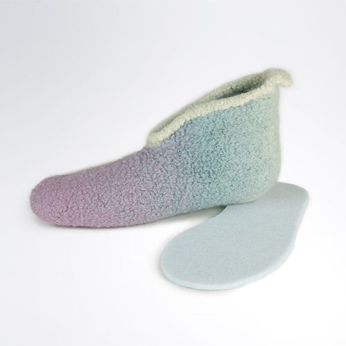 Slippers (07)
