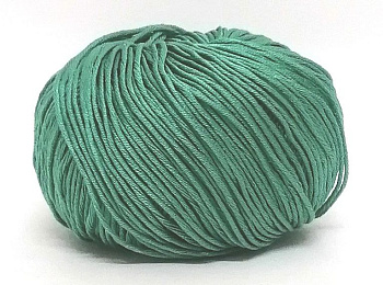 Betty (052)