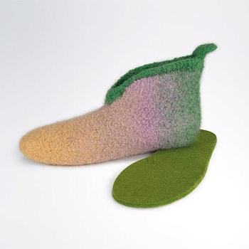 Slippers (06)